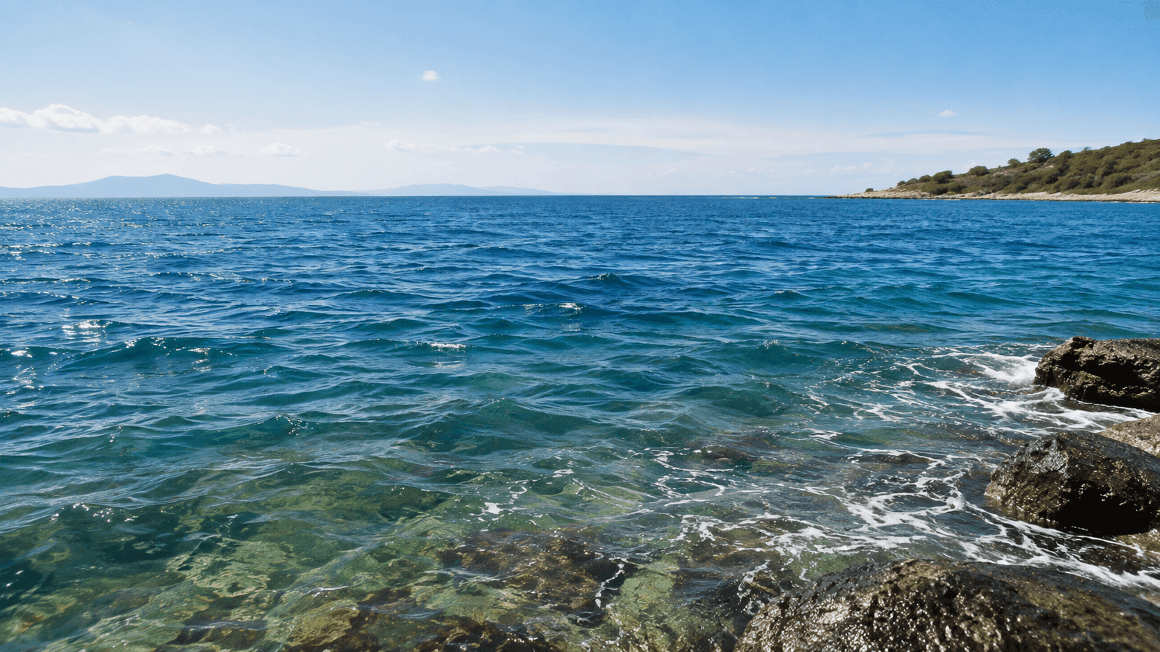 Mengapa Air Laut Asin? Asal Usul Salinitas di Laut