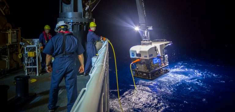 Eksplorasi laut dilakukan oleh NOAA di Palung Mariana