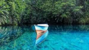 Keindahan Danau Biru di Kolaka, Sulawesi Tenggara